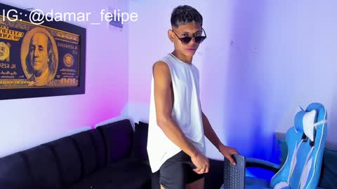 Snapshot of damar_felipe chatting on January 19, 2025, 3:29 am damar_felipe online show from January 19, 2025, 3:29 am