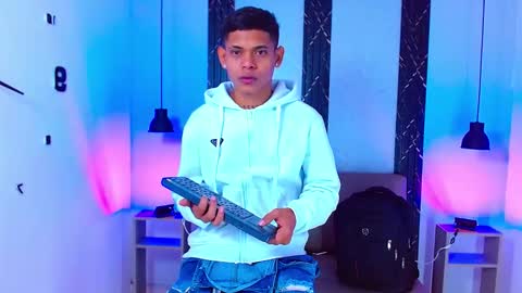 Snapshot of damar_felipe chatting on September 28, 2025, 4:07 am damar_felipe online show from September 28, 2025, 4:07 am