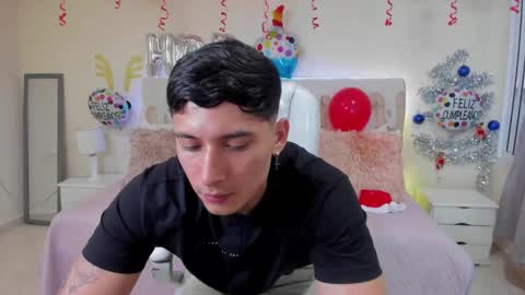 DAMIAN online show from December 24, 2024, 7:00 pm