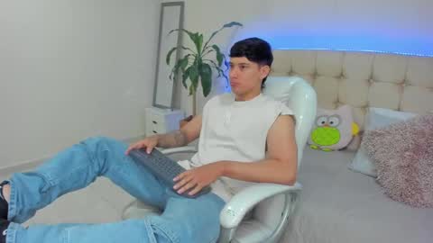 DAMIAN online show from January 10, 2025, 12:15 pm