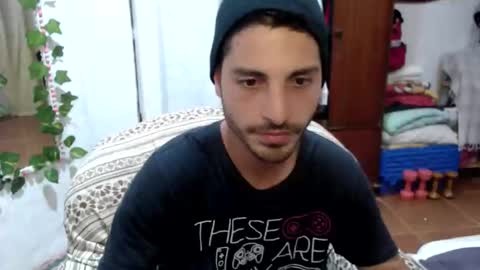 Snapshot of damian_29 chatting on November 29, 2025, 10:35 pm Damian online show from November 29, 2025, 10:35 pm