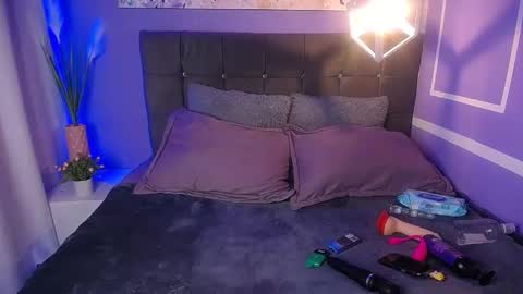 damian_n_lissa online show from September 29, 2025, 7:51 pm