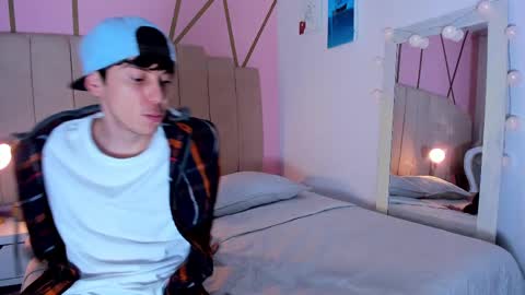 Snapshot of damian_n_maya chatting on March 11, 2025, 3:48 am Damian Maya online show from March 11, 2025, 3:48 am