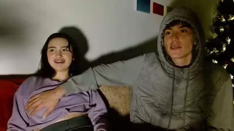 Snapshot of damian_n_maya chatting on December 4, 2025, 1:15 am Damian Maya online show from December 4, 2025, 1:15 am