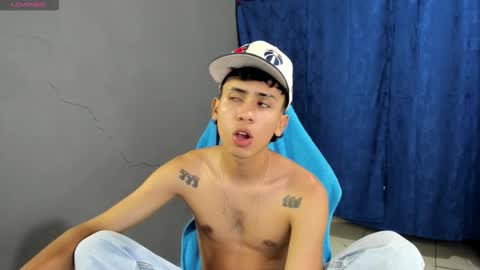 Snapshot of damien_444 chatting on November 2, 2025, 4:59 am damien_444 online show from November 2, 2025, 4:59 am