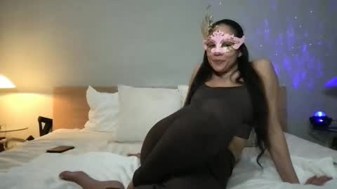 Damira Lux online show from February 20, 2025, 3:45 am