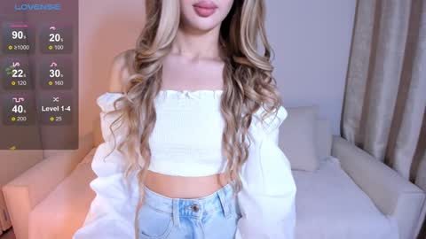 A online show from February 9, 2025, 1:03 pm