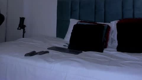 INSTAGRAM  DAMMIANMILLEROFICIAL online show from November 2, 2025, 8:00 pm