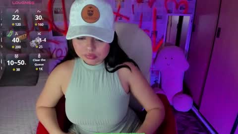 Snapshot of damn_that_booty chatting on February 19, 2025, 1:08 am Criss online show from February 19, 2025, 1:08 am