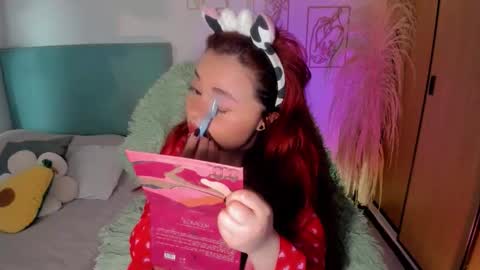 Snapshot of damn_that_booty chatting on September 15, 2025, 3:45 pm Criss online show from September 15, 2025, 3:45 pm