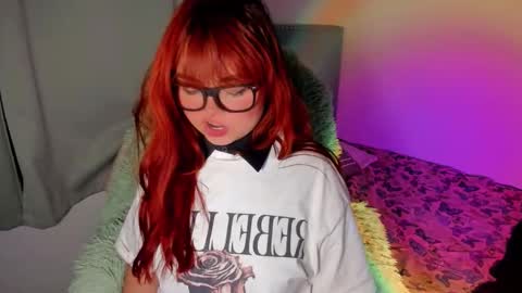 Snapshot of damn_that_booty chatting on October 5, 2025, 1:04 am Criss online show from October 5, 2025, 1:04 am