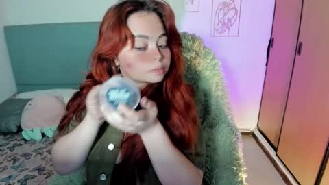 Snapshot of damn_that_booty chatting on November 23, 2025, 12:32 am Criss online show from November 23, 2025, 12:32 am