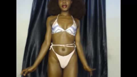 leah online show from November 18, 2025, 4:28 am