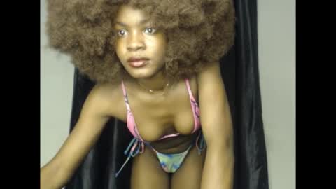 leah online show from November 19, 2025, 4:45 am