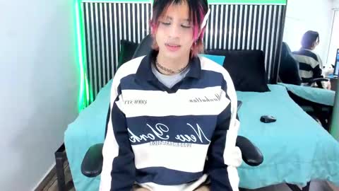 Snapshot of dan_copers chatting on September 10, 2025, 1:55 pm D A N online show from September 10, 2025, 1:55 pm