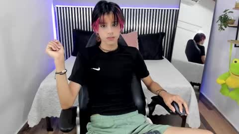 Snapshot of dan_copers chatting on September 11, 2025, 1:55 pm D A N online show from September 11, 2025, 1:55 pm