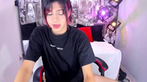 Snapshot of dan_copers chatting on November 30, 2025, 12:36 am D A N online show from November 30, 2025, 12:36 am