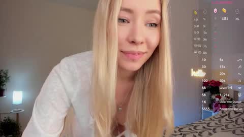 Snapshot of danabananaa chatting on October 10, 2025, 9:36 pm Dana online show from October 10, 2025, 9:36 pm