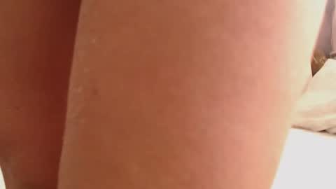 Daniella online show from September 19, 2025, 8:05 am