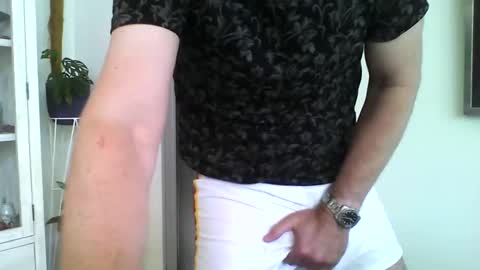 danbubs online show from December 26, 2024, 3:27 am