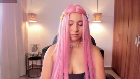 Snapshot of dandara_thompsson chatting on September 26, 2025, 7:40 pm Dandara online show from September 26, 2025, 7:40 pm