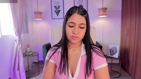 Dandara   online show from November 2, 2025, 7:05 pm