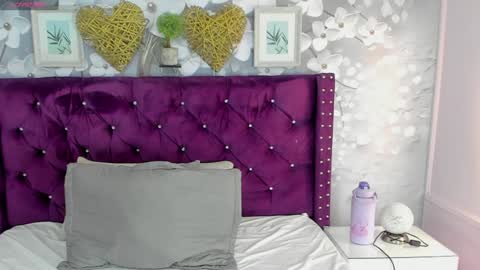 Snapshot of danee_19 chatting on January 28, 2025, 10:45 am Daniela online show from January 28, 2025, 10:45 am