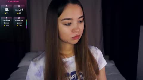 Snapshot of danetteblank chatting on November 7, 2025, 5:18 am Asha online show from November 7, 2025, 5:18 am