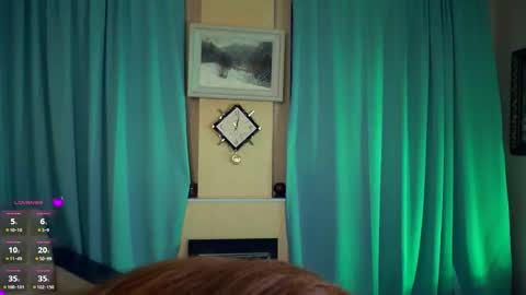 Astrid online show from October 23, 2025, 8:18 pm