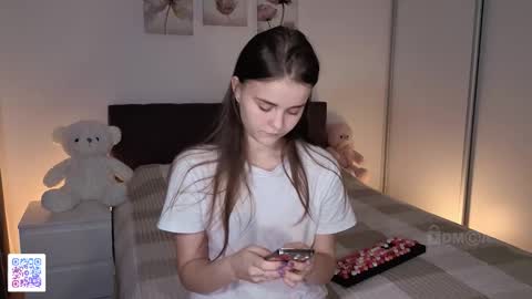 Snapshot of dangerouss_lady chatting on October 12, 2025, 8:52 pm Eva online show from October 12, 2025, 8:52 pm