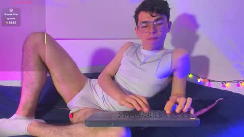 dani_angel_dark online show from December 16, 2025, 10:04 pm