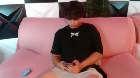 dani_cumboy online show from December 17, 2024, 1:29 am