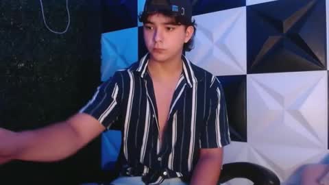 dani_cumboy online show from February 26, 2025, 6:04 am