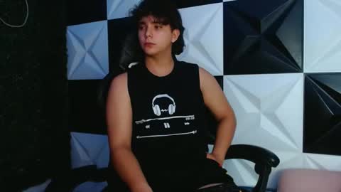 dani_cumboy online show from March 1, 2025, 3:53 am