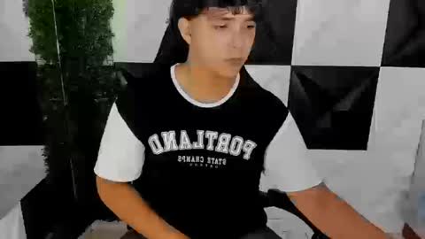 dani_cumboy online show from September 9, 2025, 5:23 pm