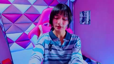 Snapshot of dani_dream chatting on October 3, 2025, 1:52 pm dani_dream online show from October 3, 2025, 1:52 pm