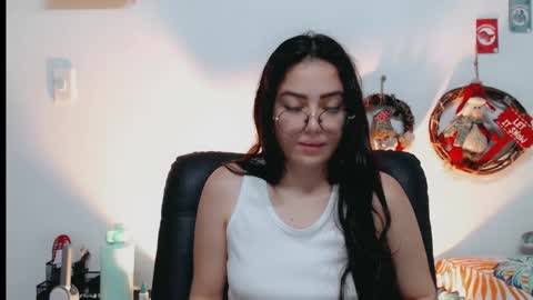 Snapshot of dani_jocelyn chatting on December 23, 2024, 8:03 pm dani y jocelyn online show from December 23, 2024, 8:03 pm