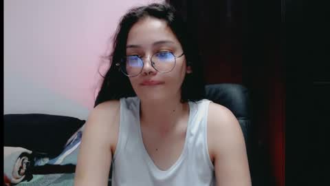 Snapshot of dani_jocelyn chatting on January 19, 2025, 6:43 pm dani y jocelyn online show from January 19, 2025, 6:43 pm