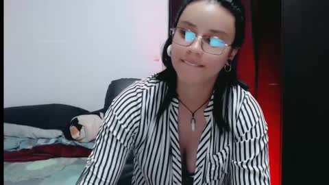 Snapshot of dani_jocelyn chatting on January 26, 2025, 8:45 pm dani y jocelyn online show from January 26, 2025, 8:45 pm