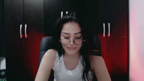 Snapshot of dani_jocelyn chatting on February 6, 2025, 10:10 pm dani y jocelyn online show from February 6, 2025, 10:10 pm