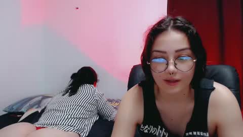 Snapshot of dani_jocelyn chatting on February 9, 2025, 10:11 pm dani y jocelyn online show from February 9, 2025, 10:11 pm