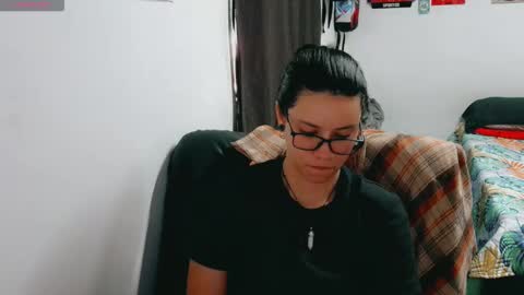 Snapshot of dani_jocelyn chatting on October 28, 2025, 7:38 pm dani y jocelyn online show from October 28, 2025, 7:38 pm