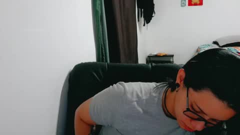 Snapshot of dani_jocelyn chatting on November 29, 2025, 8:34 pm dani y jocelyn online show from November 29, 2025, 8:34 pm