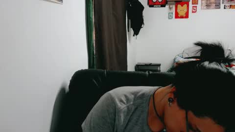 Snapshot of dani_jocelyn chatting on December 3, 2025, 7:23 pm dani y jocelyn online show from December 3, 2025, 7:23 pm