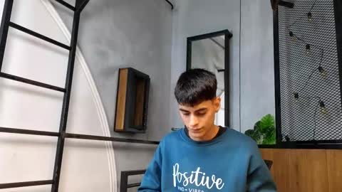 Snapshot of dani_mc chatting on December 14, 2025, 11:48 am dani_mc online show from December 14, 2025, 11:48 am