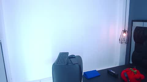 Daniel Delux  online show from October 9, 2025, 12:25 pm