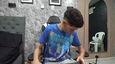 Snapshot of daniel_leconte chatting on October 8, 2025, 8:01 am daniel_leconte online show from October 8, 2025, 8:01 am