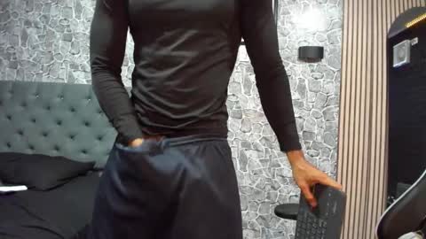 Snapshot of daniel_leconte chatting on October 29, 2025, 6:04 am daniel_leconte online show from October 29, 2025, 6:04 am