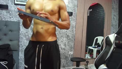 Snapshot of daniel_leconte chatting on October 31, 2025, 6:58 am daniel_leconte online show from October 31, 2025, 6:58 am