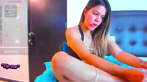 Snapshot of daniela_beauty chatting on February 1, 2025, 7:23 pm daniela online show from February 1, 2025, 7:23 pm